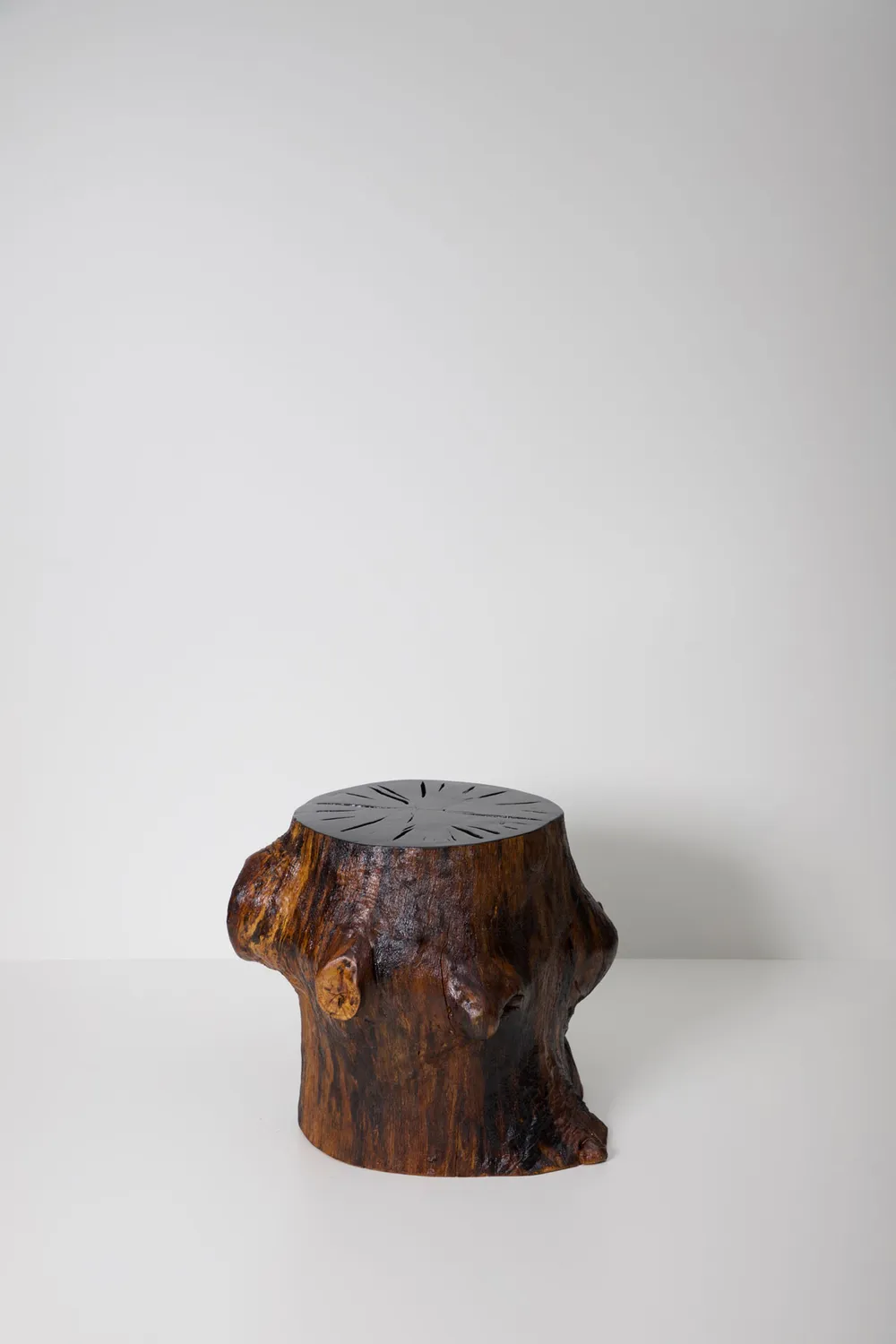 Omnibus Design Silva sgabello bar in legno massello