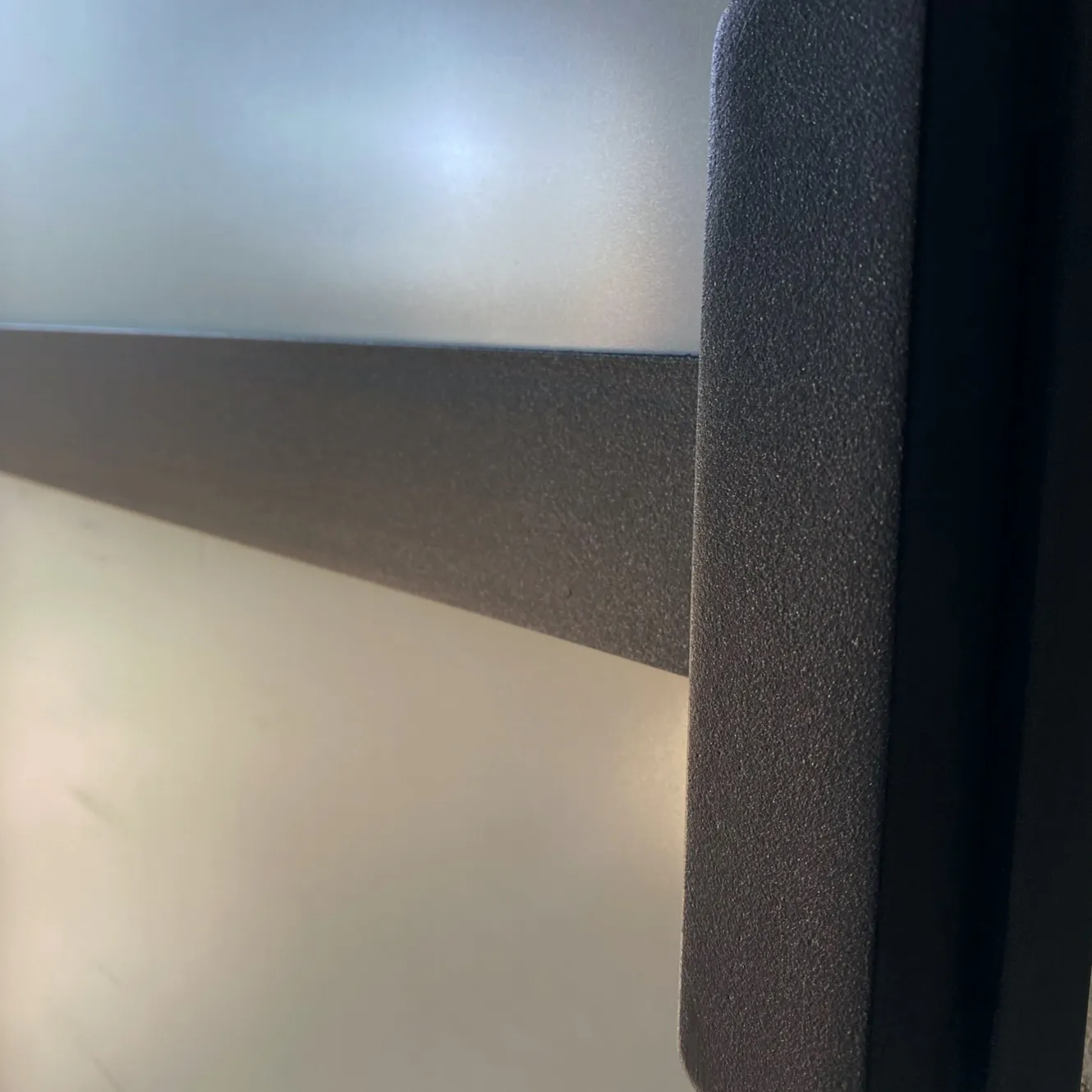 XLAB Design Ely porta scorrevole ferro e vetro industriale