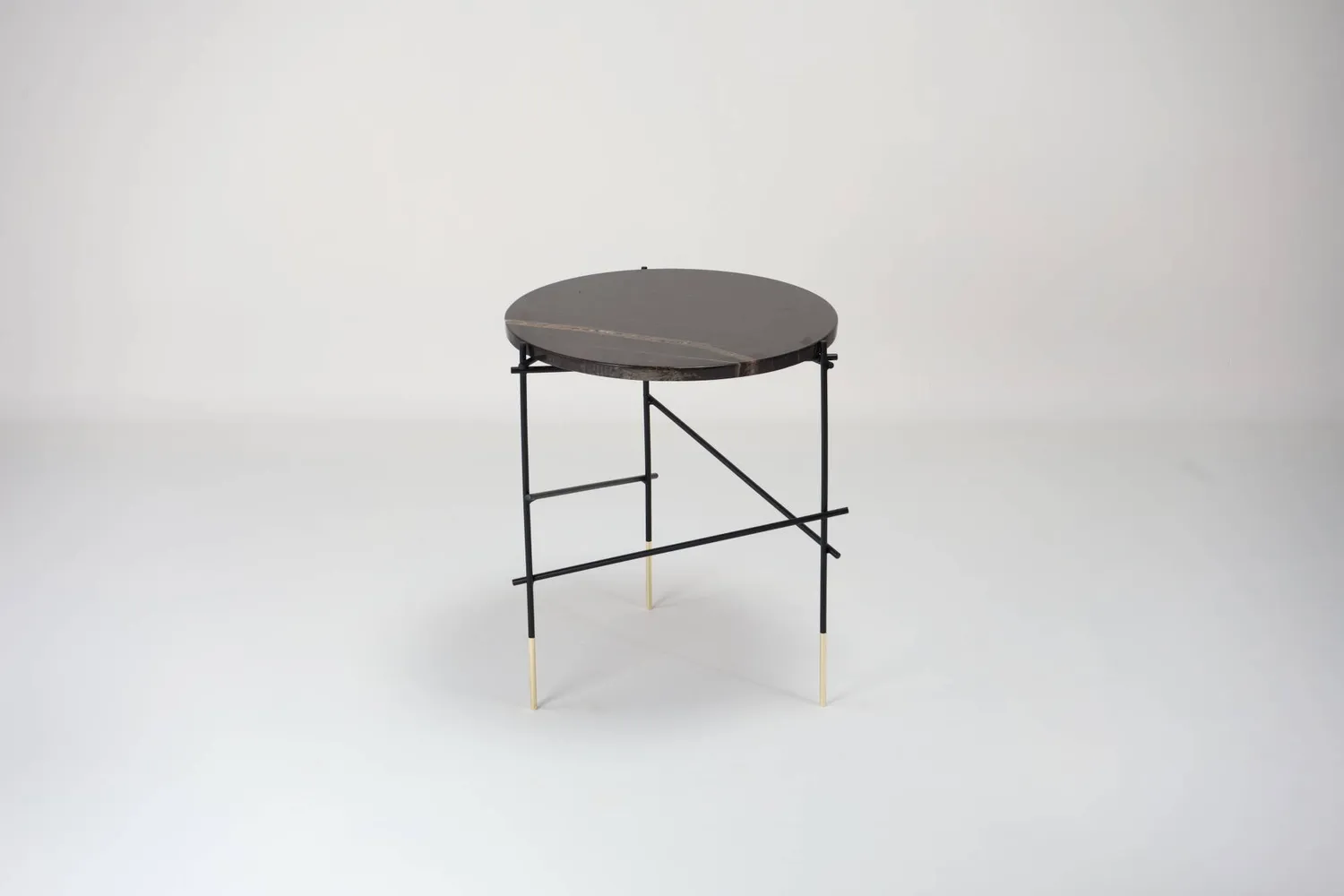 Stilts StiltS tavolino sahara noir oro 90x115 nero
