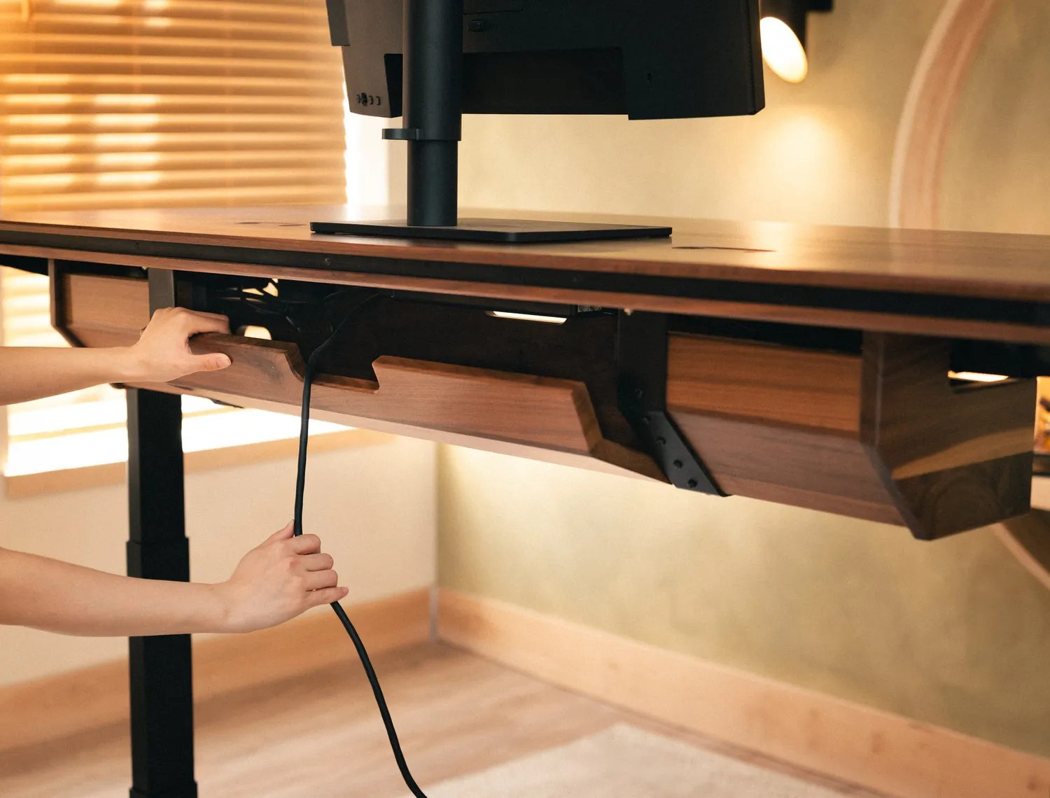 Wyrmwood Cable Management canalina cavi scrivania modulare