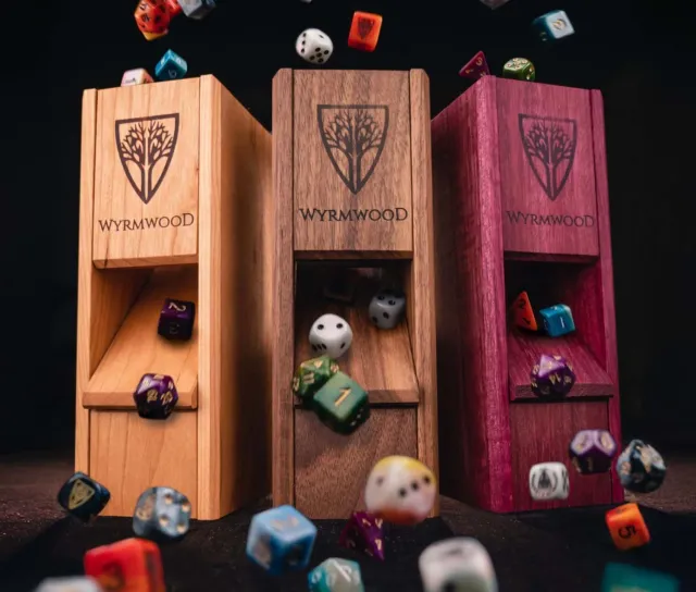 Wyrmwood Torre Dadi Magnetica Smontabile Legno