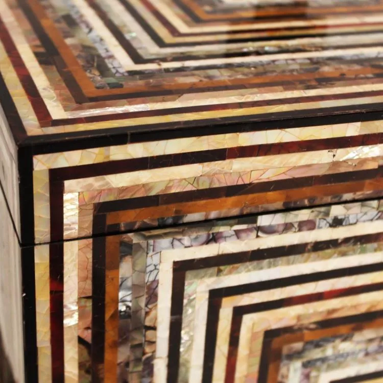 Maitland Smith Pinstripe scatola legno madreperla