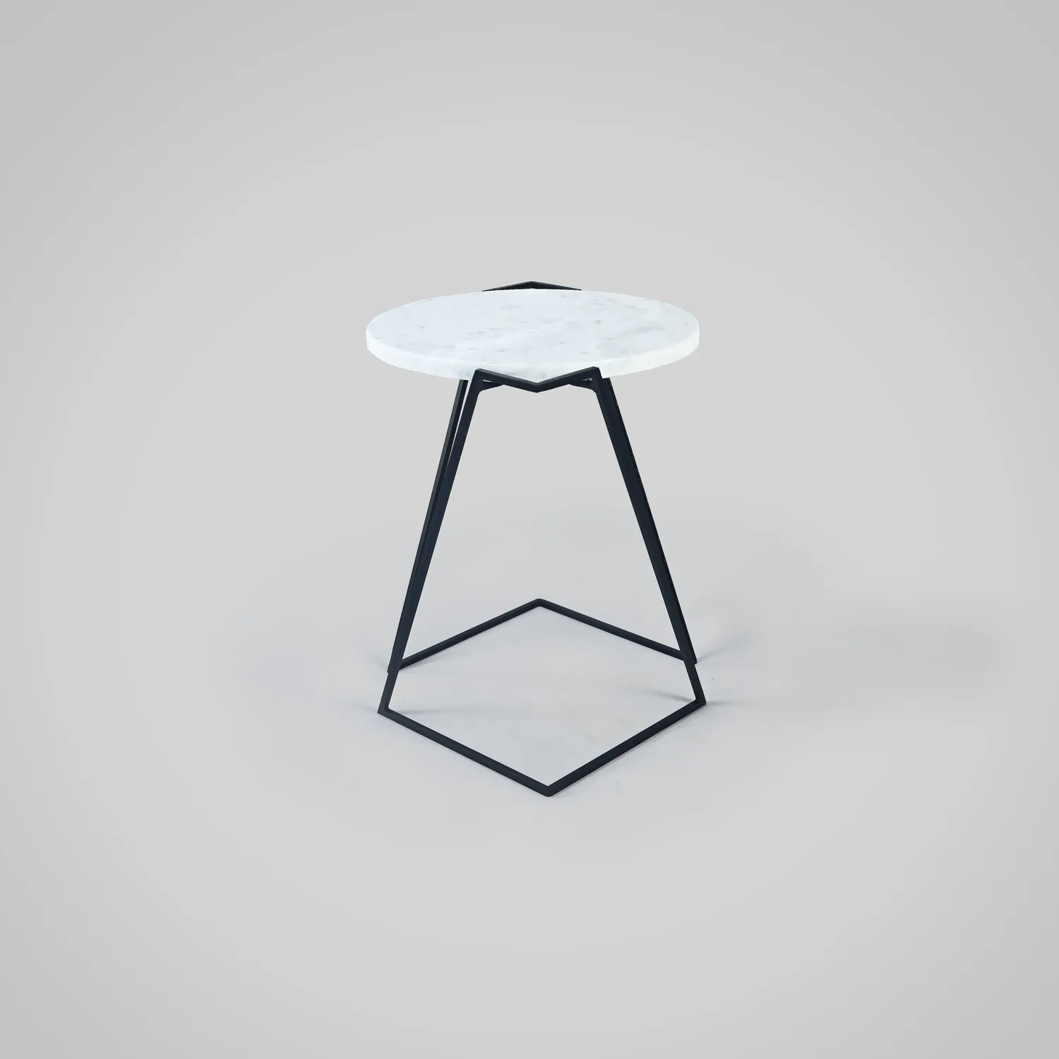 Stilts Saturno tavolino marmo Carrara 37x37 bianco