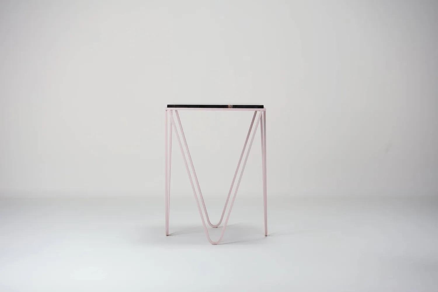 Stilts Avior Tavolino Sahara Noir 37x37