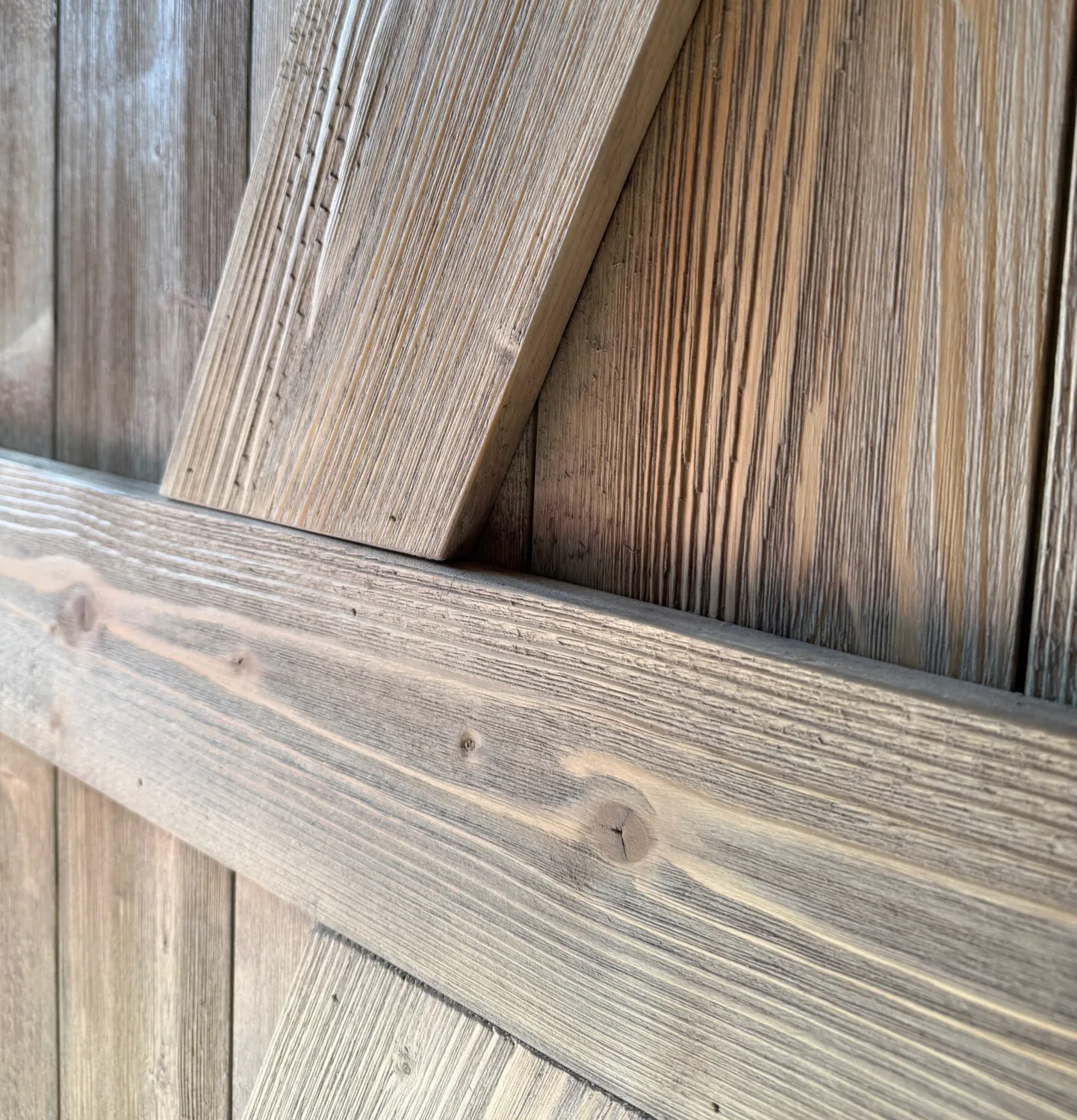 XLAB Design porta scorrevole legno Rustic Grey su misura