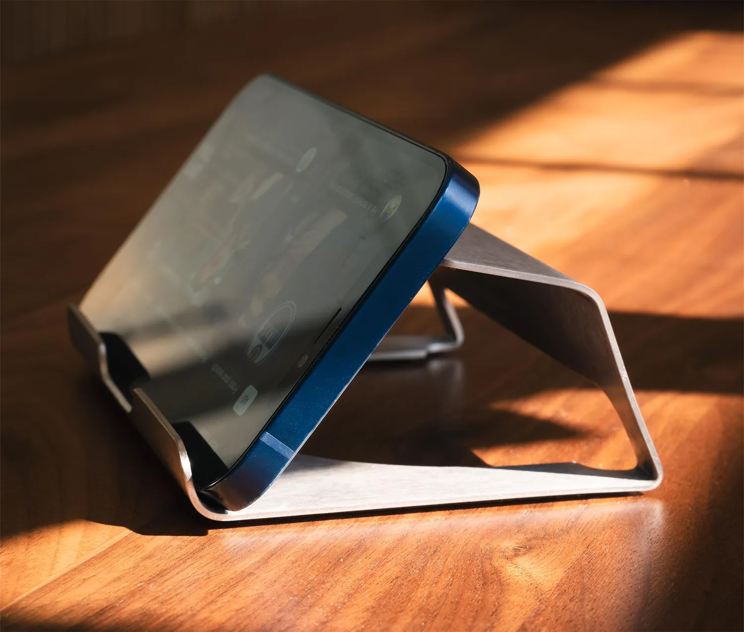 Wyrmwood Phone Holder supporto telefono acciaio