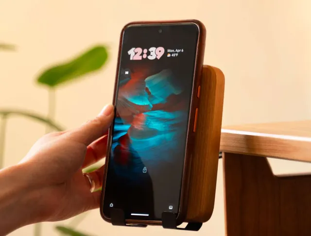 Wyrmwood Phone Holder supporto telefono scrivania