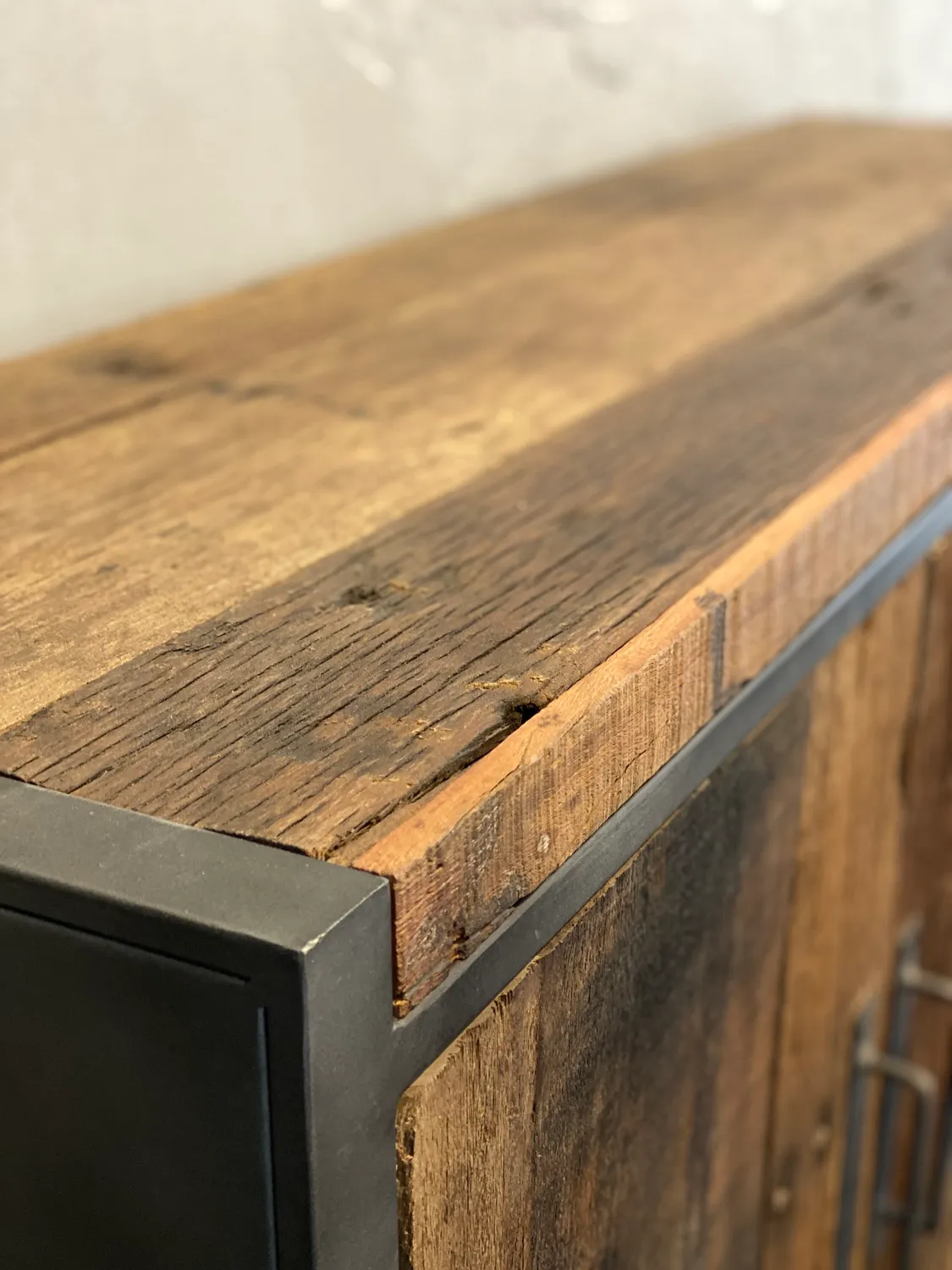 XLAB Design Oakland credenza legno 3 sportelli invecchiato