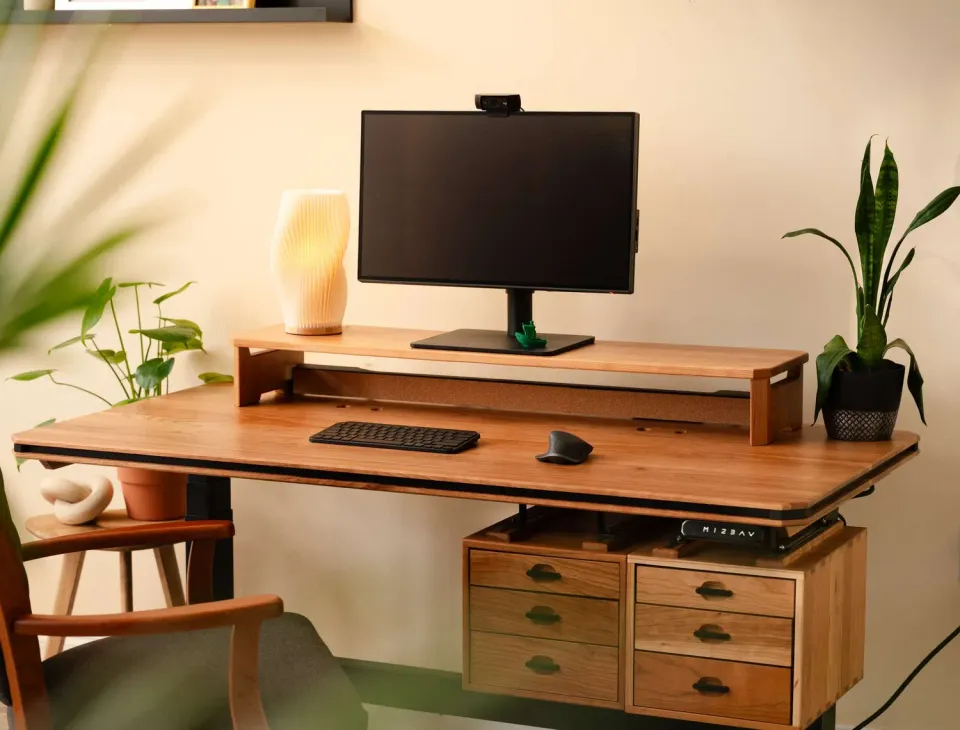 Wyrmwood Desk Platform supporto monitor scrivania