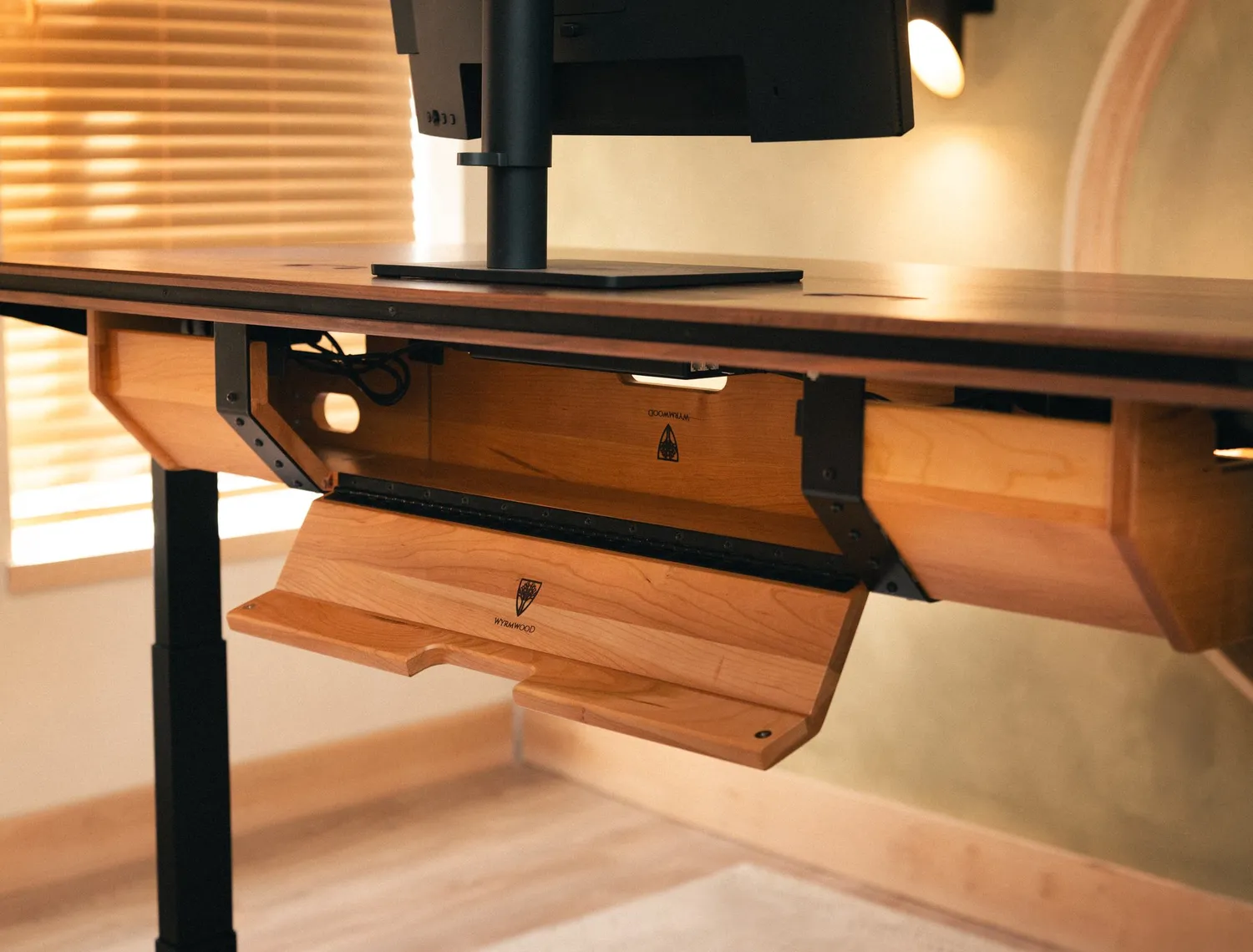 Wyrmwood Cable Management canalina cavi scrivania modulare