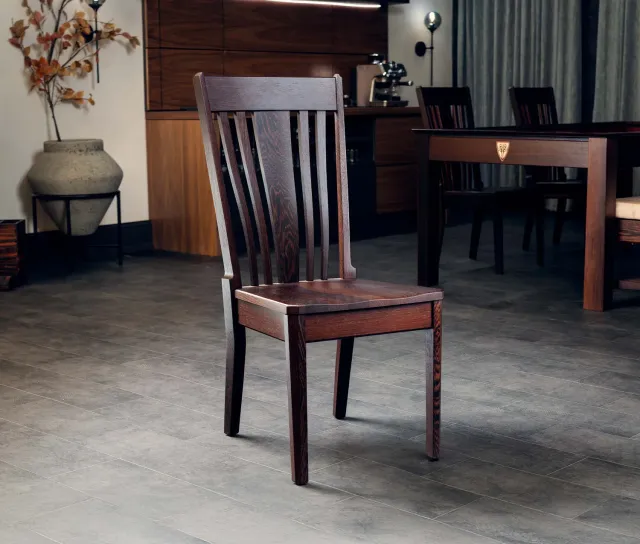 Wyrmwood Prophecy Side Chair sedia legno con vano