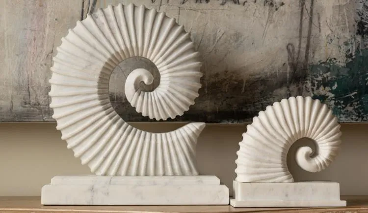Maitland Smith Small Ocean Memories scultura marmo Dhrangadhra