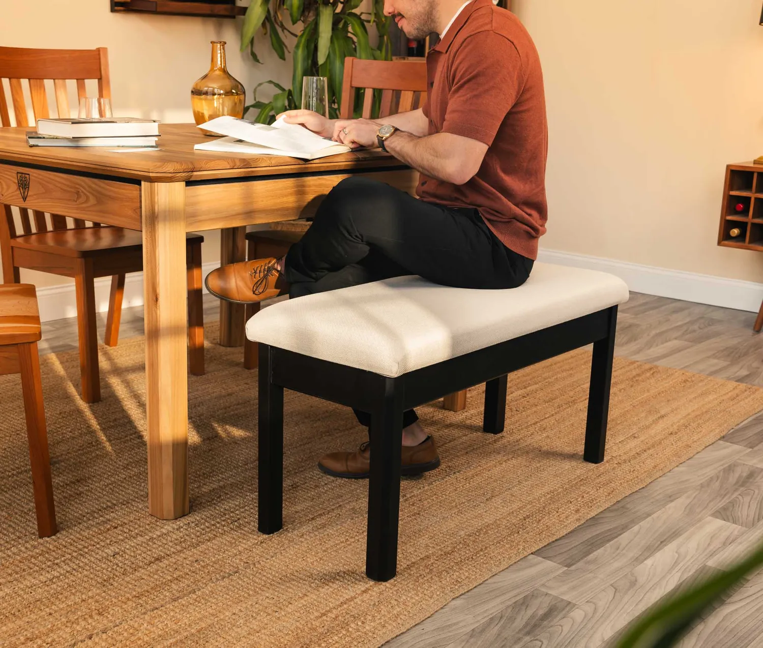 Wyrmwood MGT Upholstered Bench panca imbottita salvaspazio