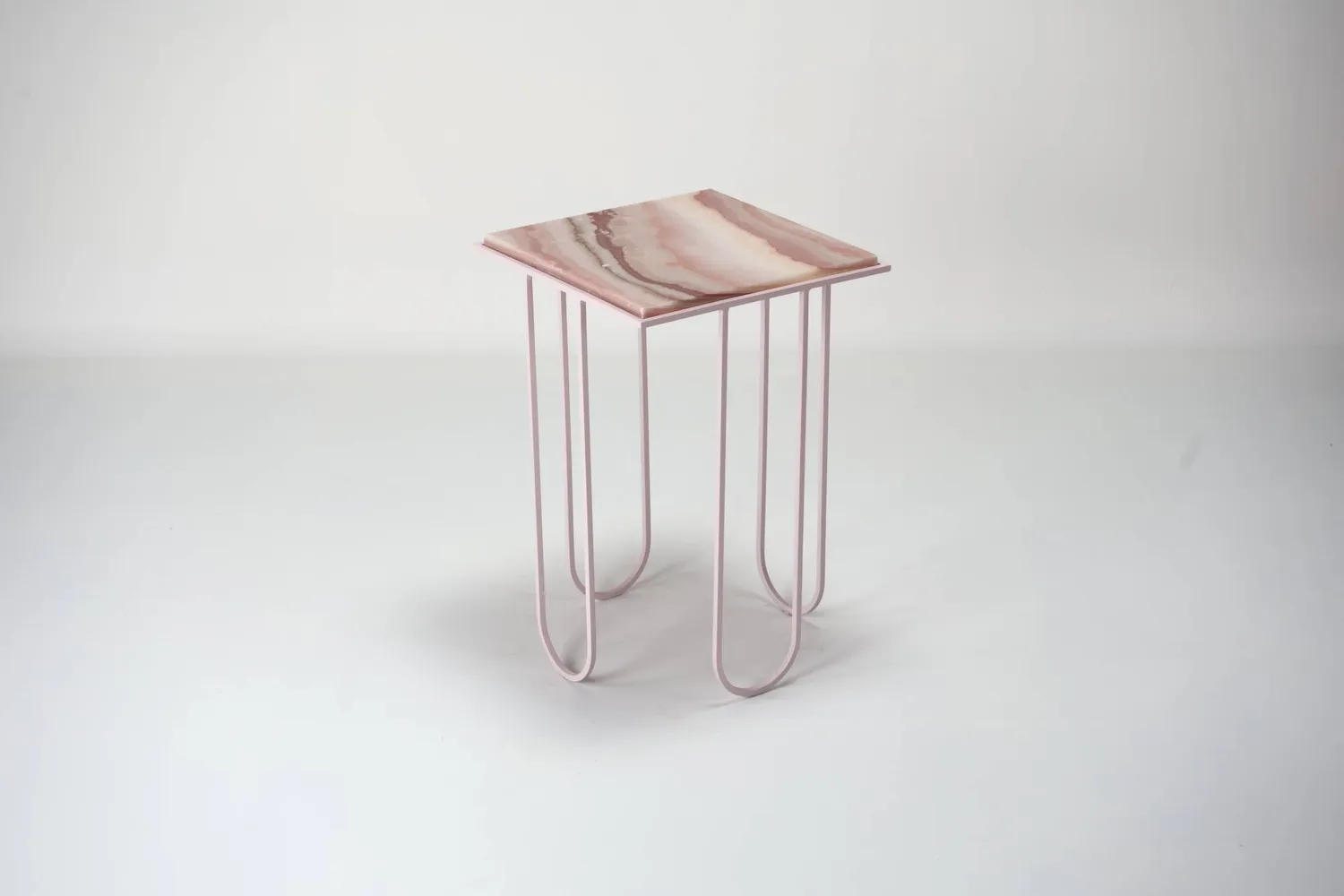 Stilts LoLa tavolino onice rosa 37x37 fatto a mano