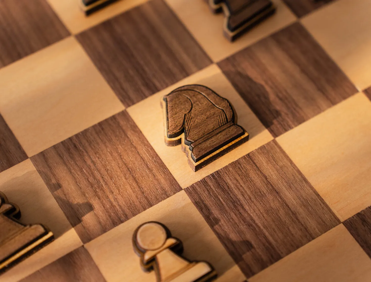 Wyrmwood Magnetic Chess scacchi magnetici 34 pezzi