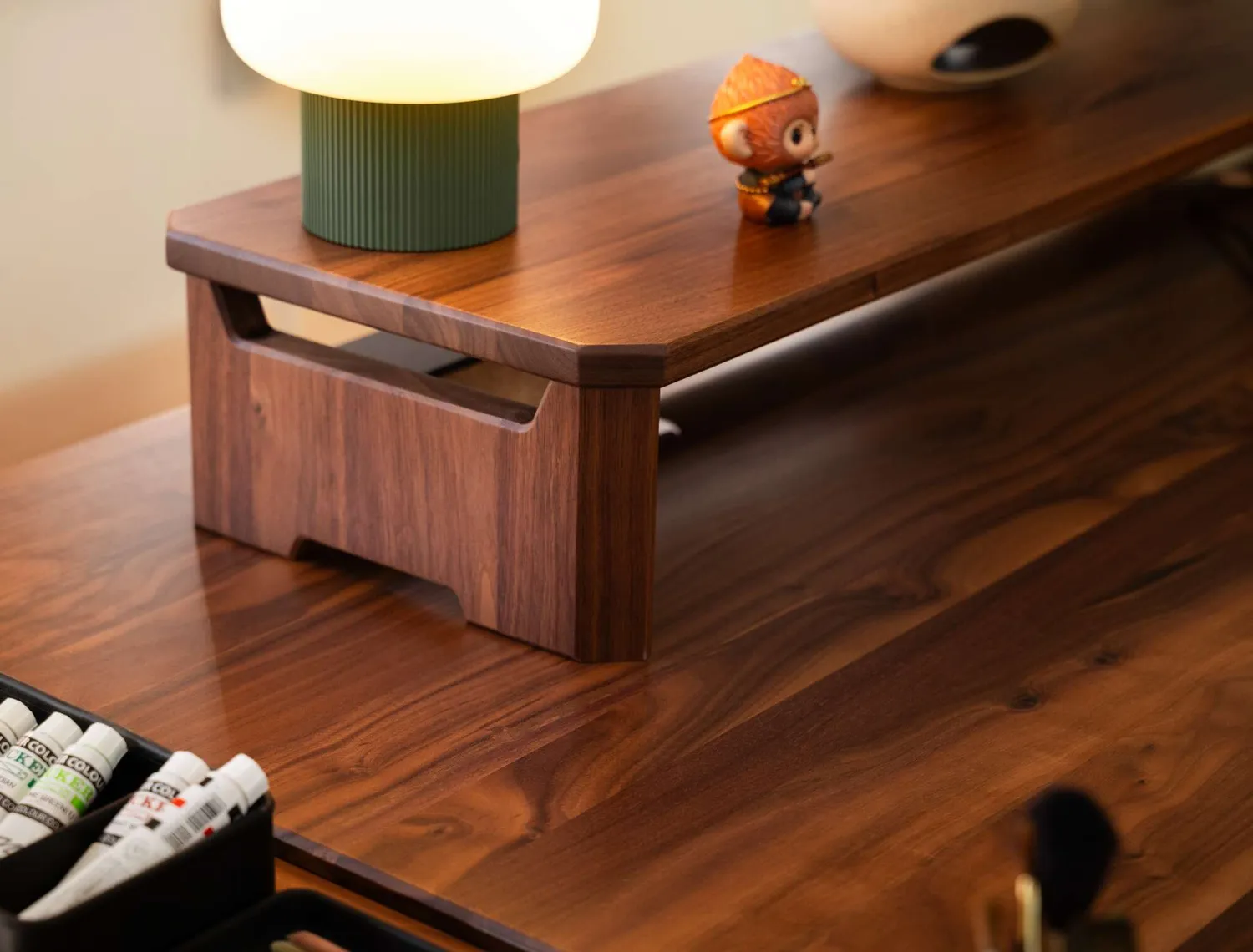 Wyrmwood Desk Platform supporto monitor scrivania