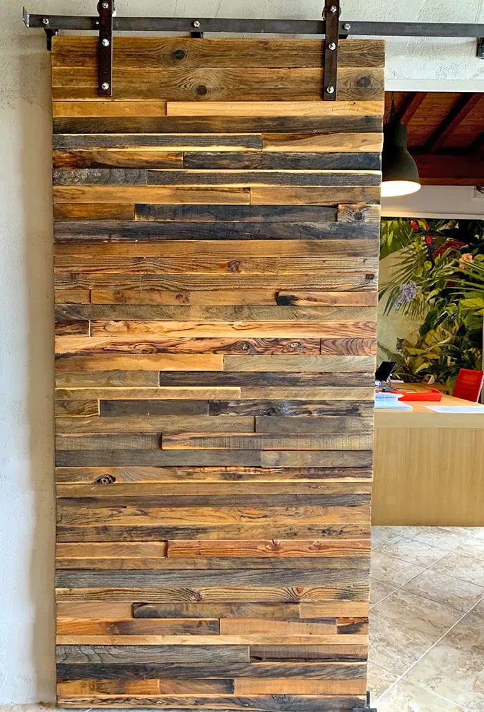 XLAB Design Fabius porta scorrevole legno recupero barn door
