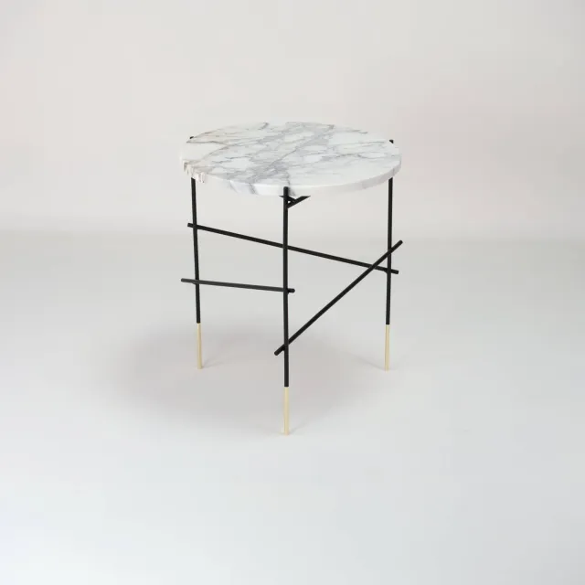 Stilts StiltS tavolino arabescato oro 90x115 design