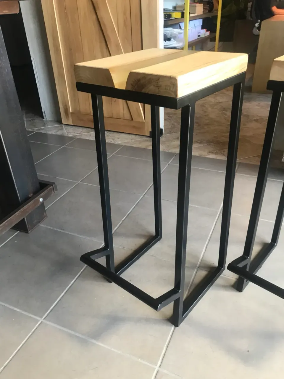 XLAB Design Otis sgabelli bar cucina ferro legno 2 pezzi
