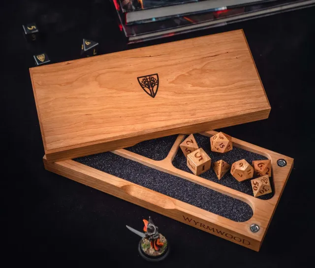 Wyrmwood Master Vault portadadi pelle 3 scomparti