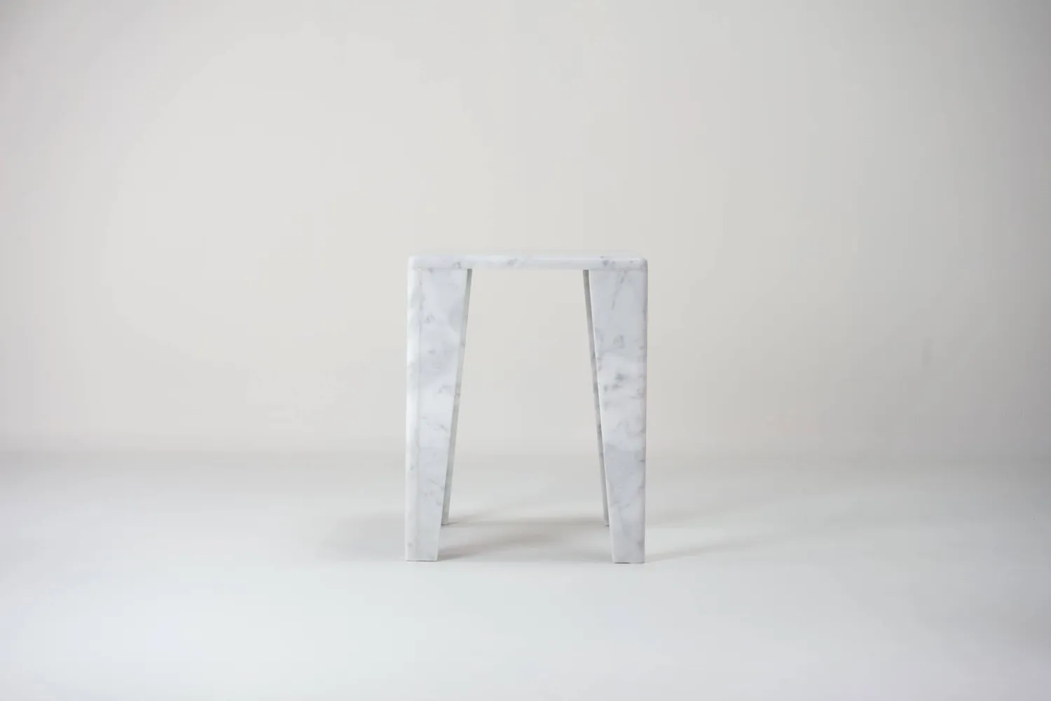 Stilts ChunkY01 Tavolino Carrara 36x56
