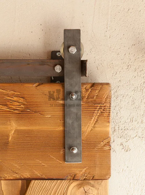XLAB Design Cloud porta scorrevole legno rustico rovere bruciato