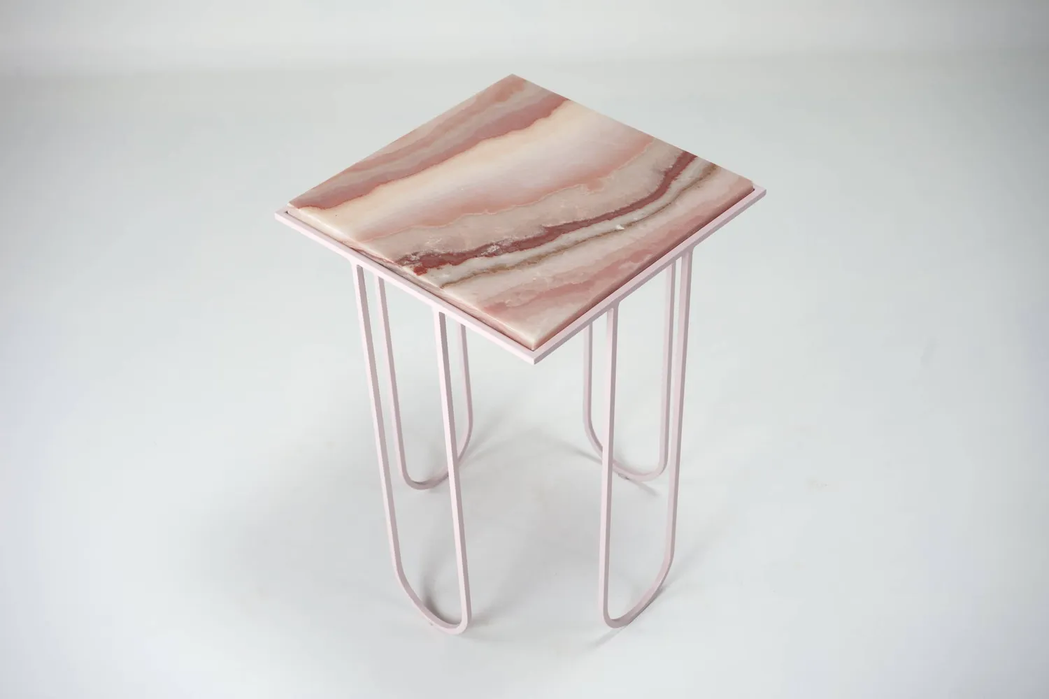 Stilts LoLa tavolino onice rosa 37x37 fatto a mano