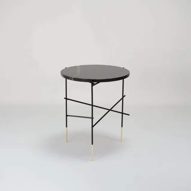 Stilts StiltS tavolino sahara noir oro 90x115 nero