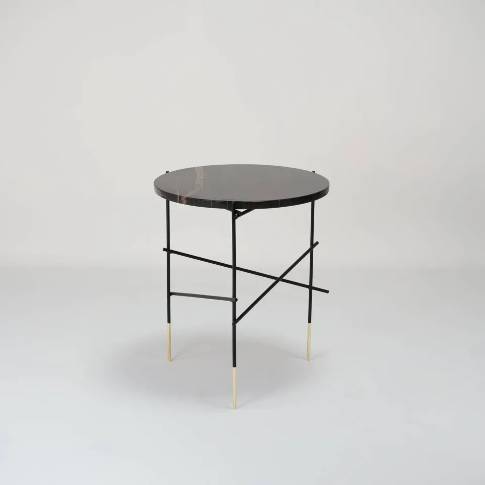 Stilts StiltS tavolino sahara noir oro 90x115 nero